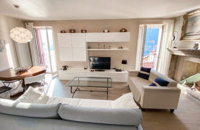 Angela Lake View Apartment