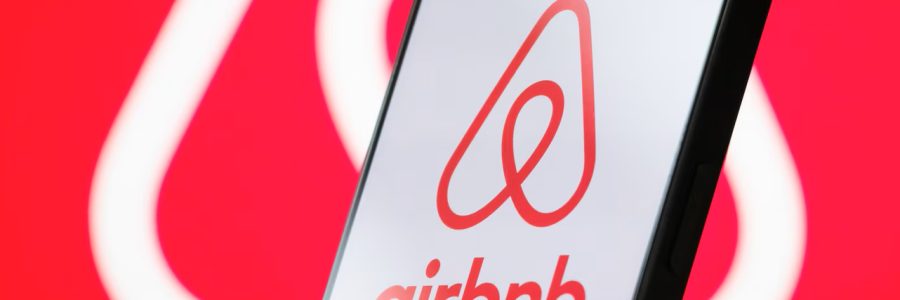 Airbnb alza le commissioni al 15,5%: cosa cambia per gli host dal 13 ottobre 2026